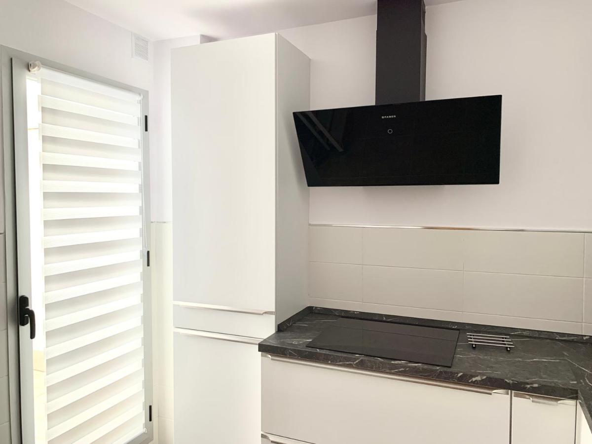 Apartamento Sorolla Center アヤモンテ エクステリア 写真