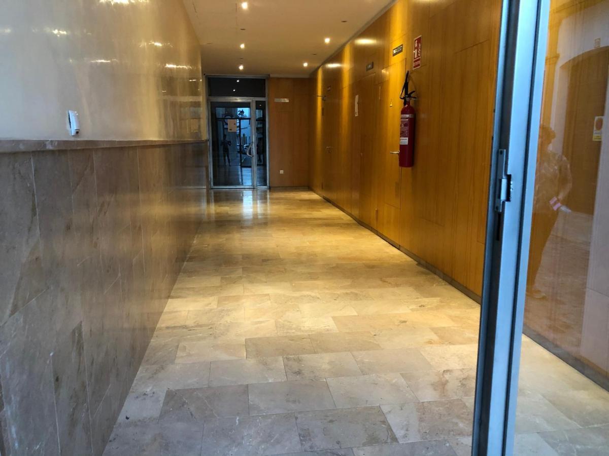 Apartamento Sorolla Center アヤモンテ エクステリア 写真